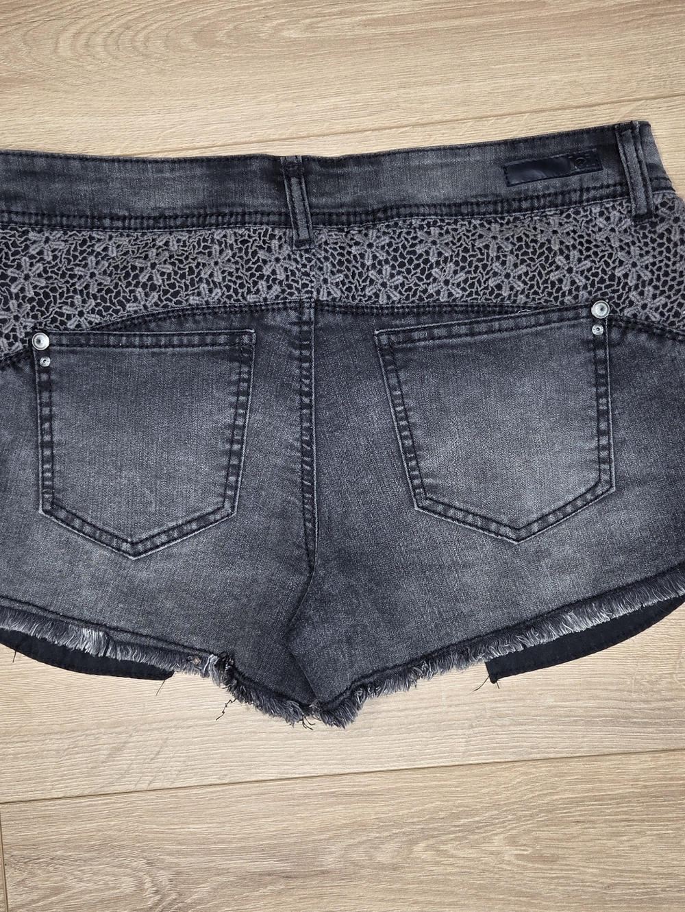 Y2K Lei Ashley Low Rise Lace Panel Denim Shorts Black Goth Festival Daisy
